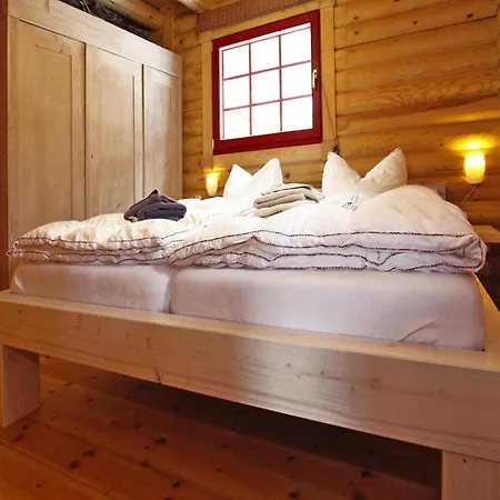 Holiday home In Mit Garten *