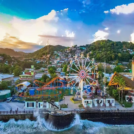 Ferienhaus In Mit Garten *